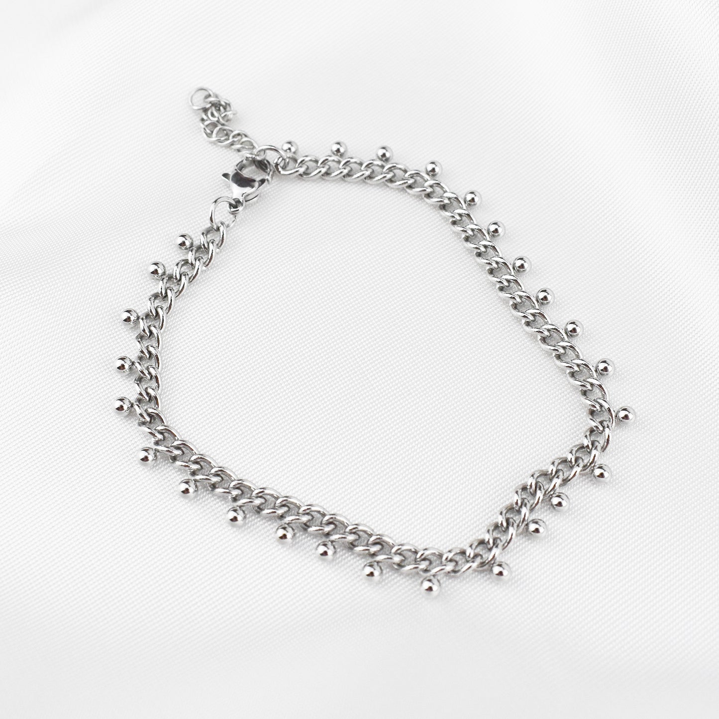 BLOSSOM – Pulseira em Aço com Esferas