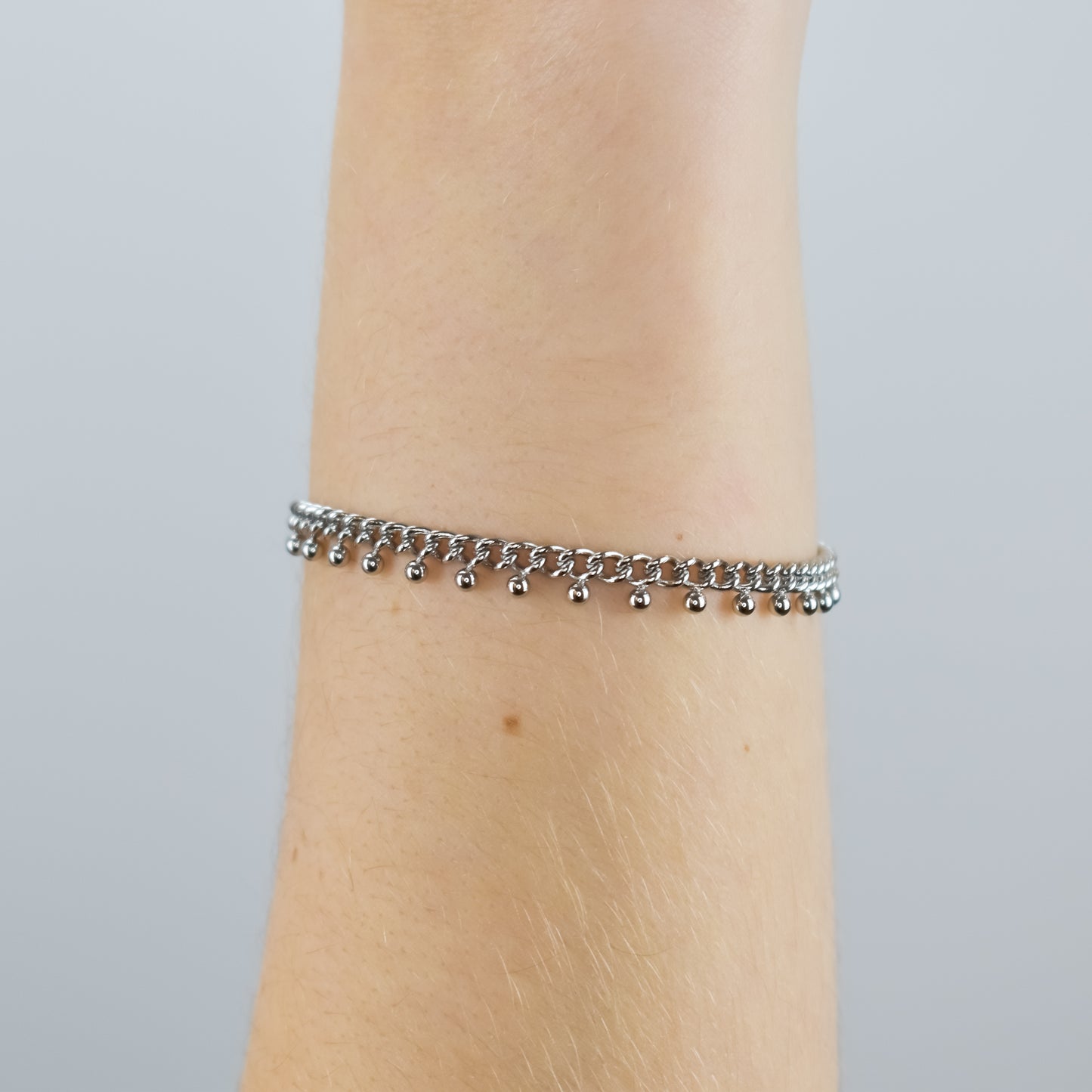BLOSSOM – Pulseira em Aço com Esferas