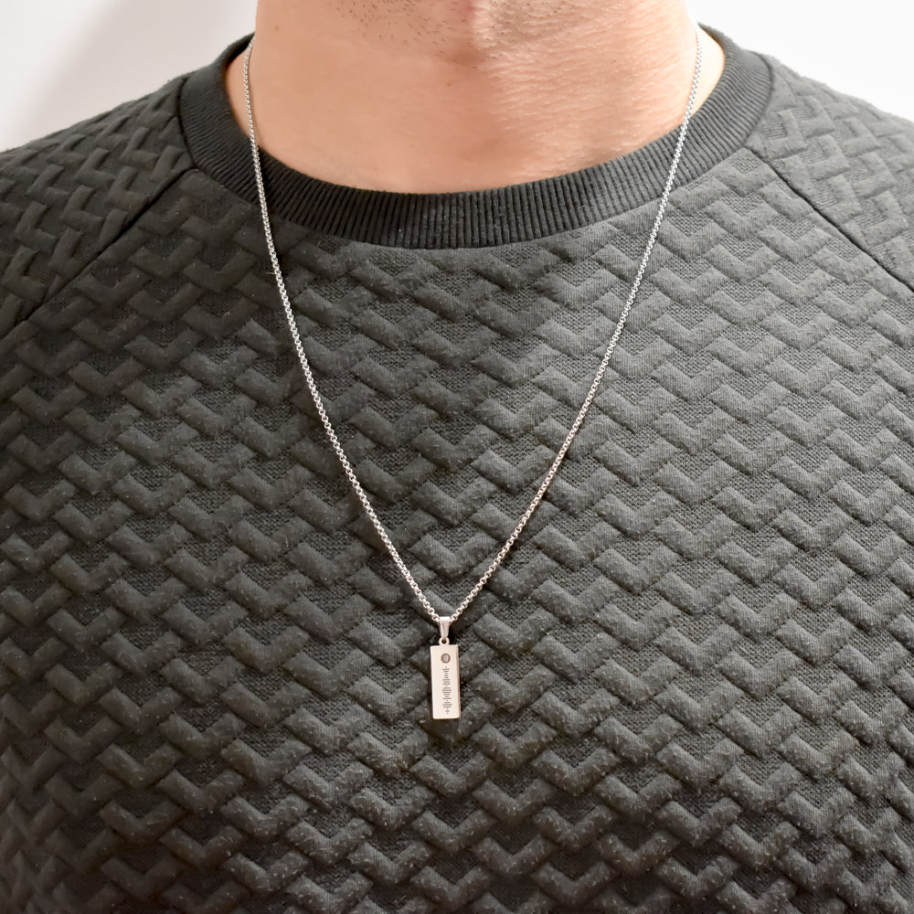 Valentim - Colar Personalizável em Aço Inoxidável com Medalha Vertical