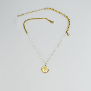 CLAIRE – Colar em Aço com 2 Malhas, Pérolas e Medalha com Brilhante 