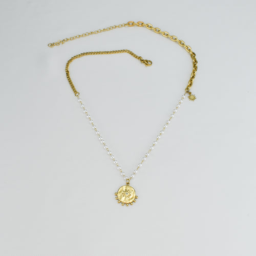 CLAIRE – Colar em Aço com 2 Malhas, Pérolas e Medalha com Brilhante 