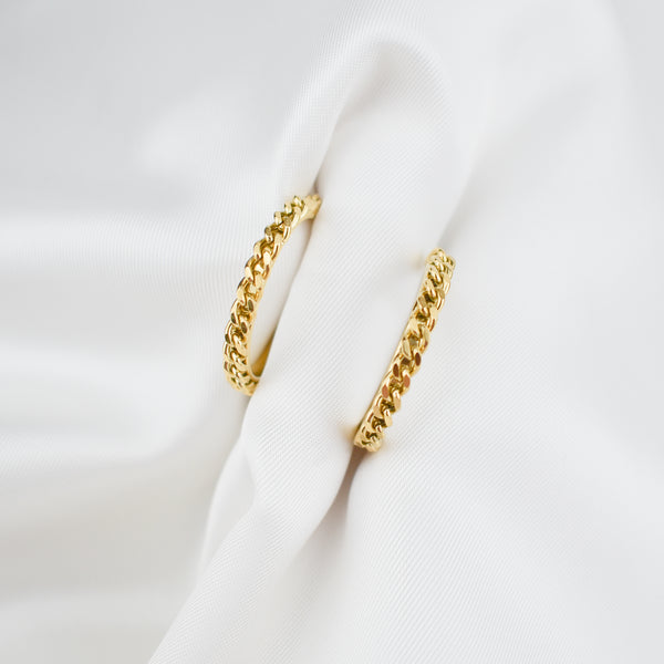 DAHLIA – Argolas com Corrente em Aço