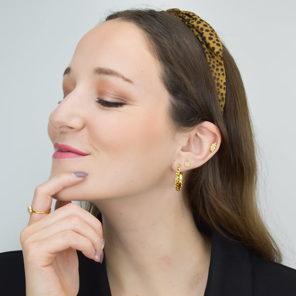 DAHLIA – Argolas com Corrente em Aço