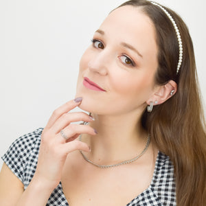 IRIS – Brinco Meia Argola Tripla em Aço 